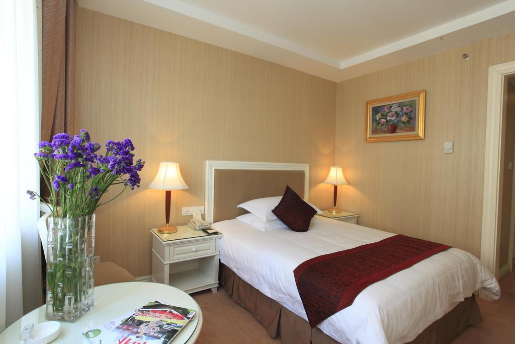 Shanghai Eiffelton Hotel Екстериор снимка